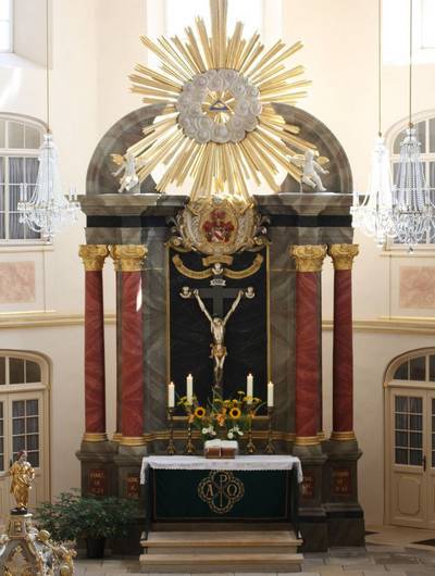 altar im ganzen 7