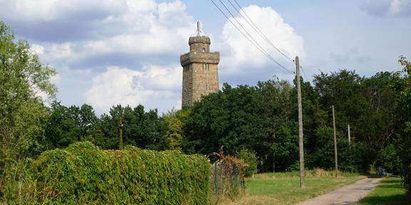 Bismarckturm mit Park 