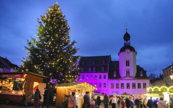 Marktplatz zur Weihnachtszeit